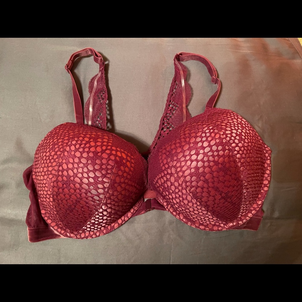 Victoria’s Secret Burgundy Bras With Back Scallop